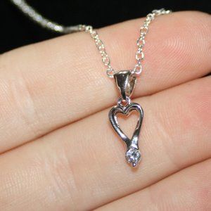 Beautiful silver heart necklace with cz 18" nwot
